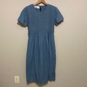 Vintage 90s Stonybrook pleated yoke short sleeve denim midi dress, Size 8